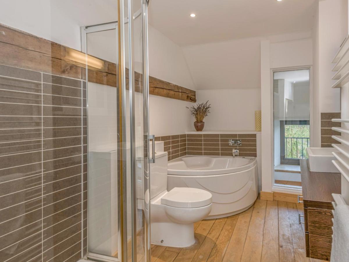 Flint Barn Villa Норт Уолшам Екстериор снимка